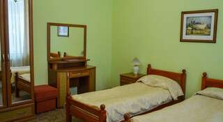 Гостиница Health Resort Edelveys Белокуриха Стандартный двухместный номер с 2 отдельными кроватями-1